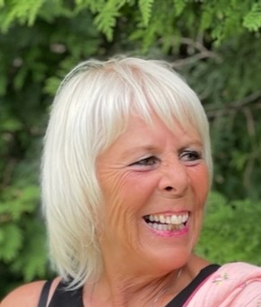 Image of Angela RICHARDS